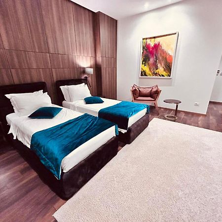 Premium Park Hotel Прізрен Екстер'єр фото
