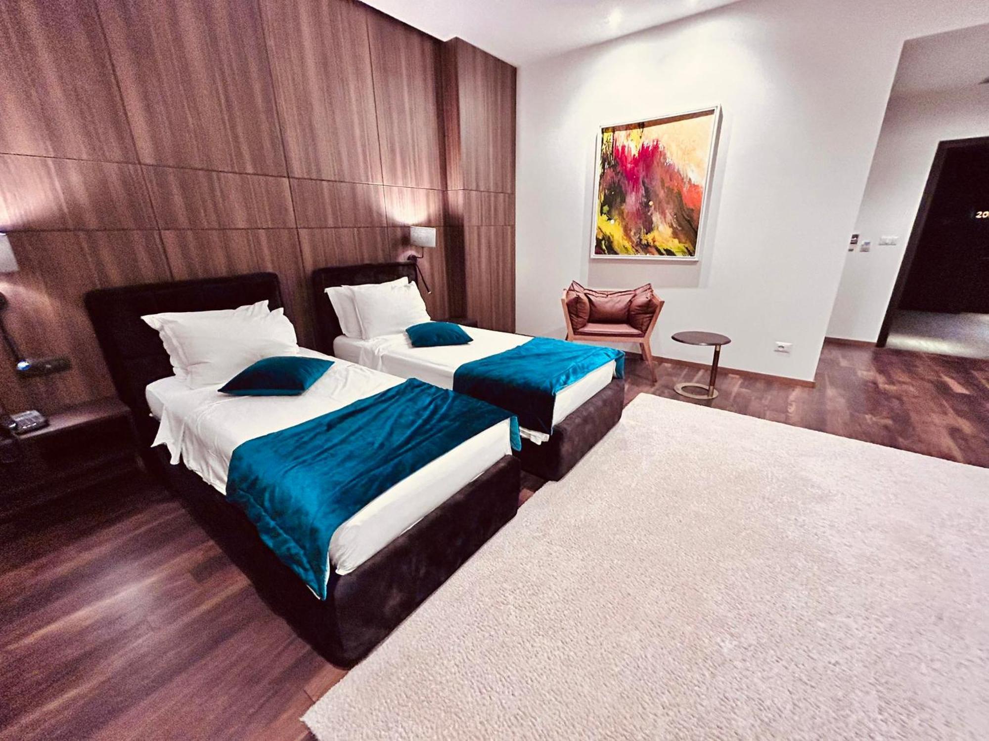 Premium Park Hotel Прізрен Екстер'єр фото